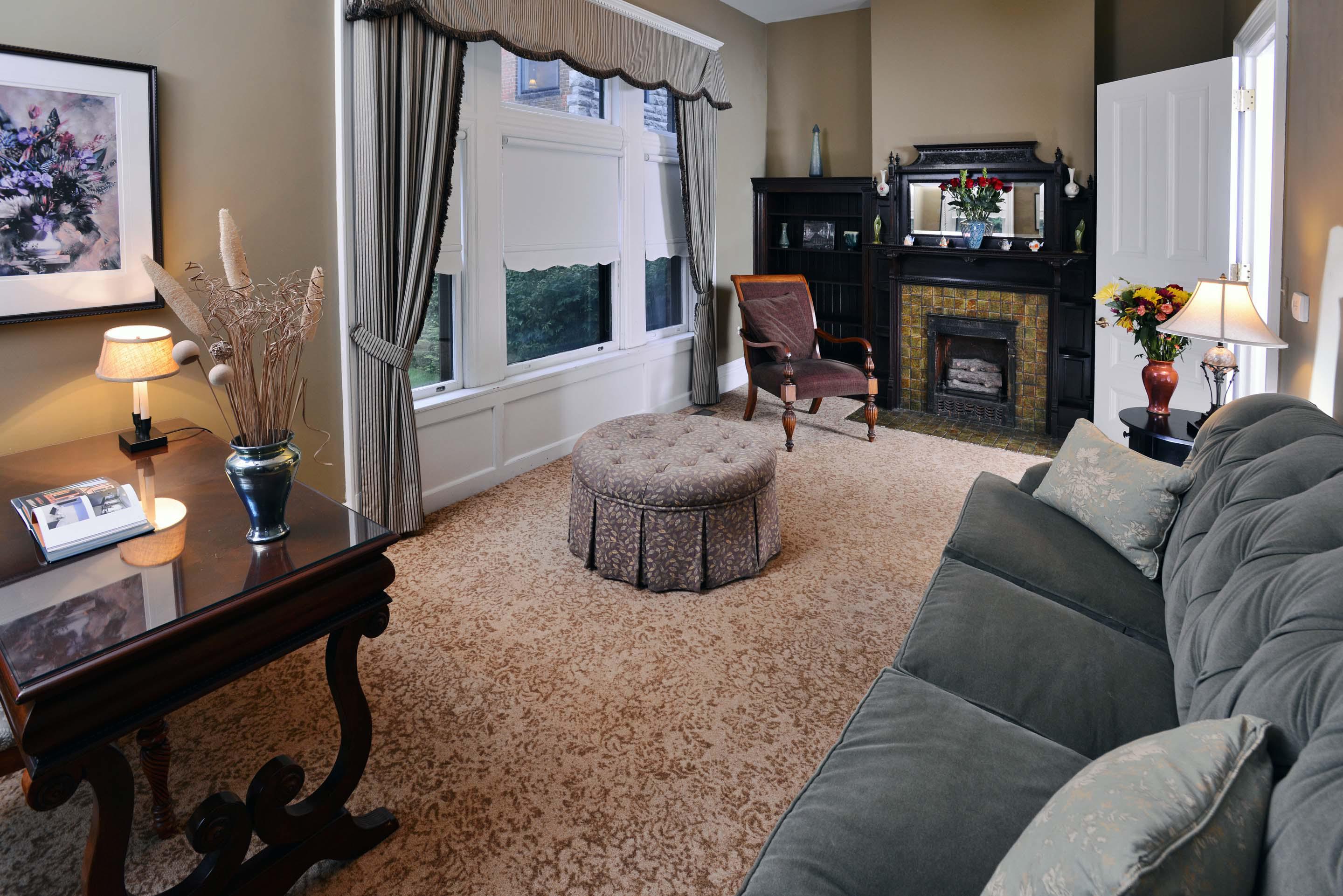 Фото The Inn on Ferry Street