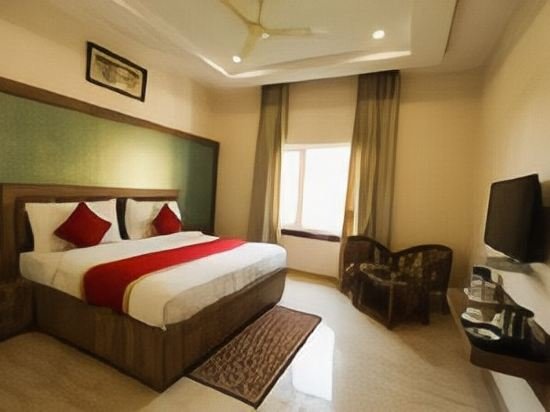 Фото Regal Hotel and Restaurant