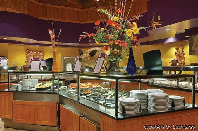 Фото Harrah's Metropolis Hotel & Casino