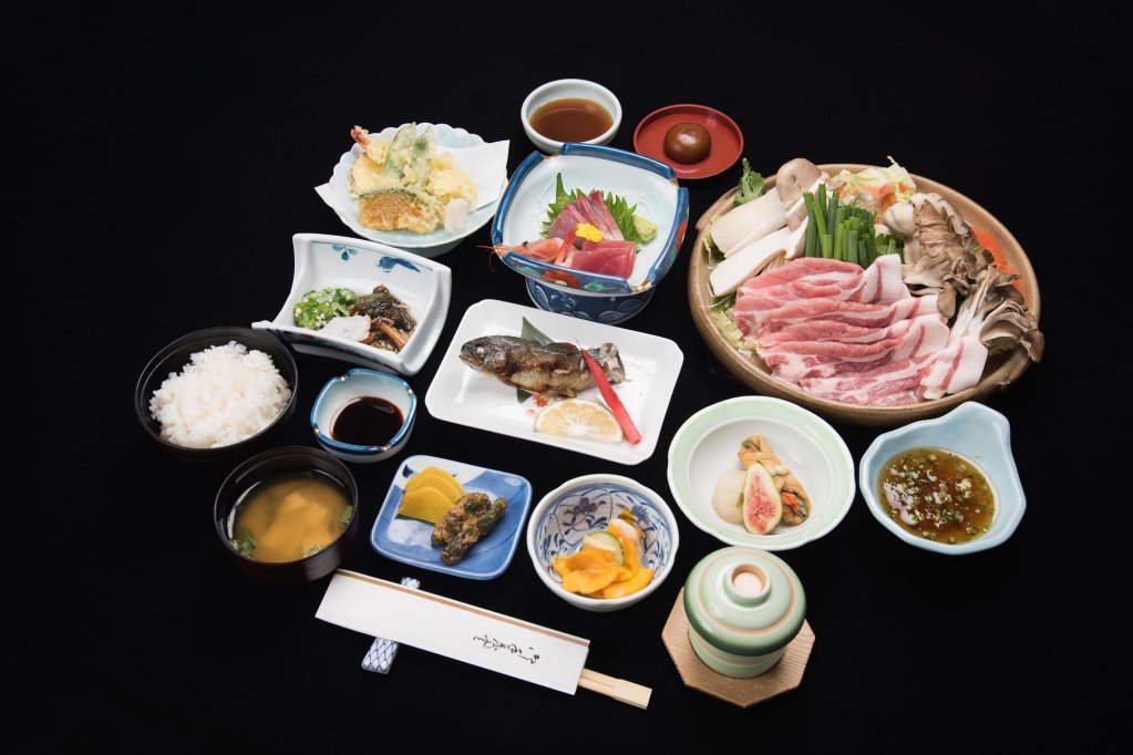 Фото Hakuba Royal Hotel