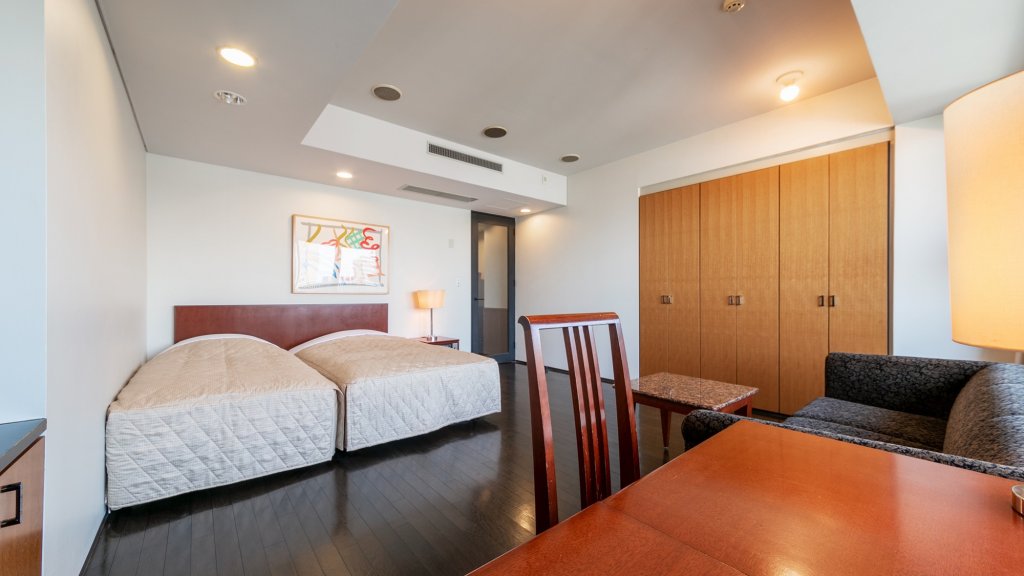 Фото The Residential Suites Fukuoka