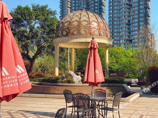Фото Zhejiang Taizhou Marriott Hotel