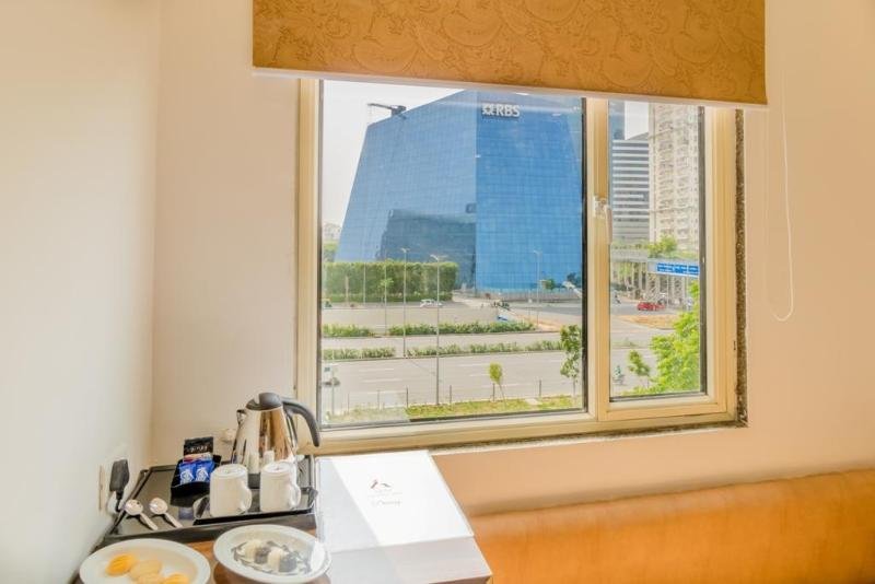 Фото Inde Hotel Cyber City