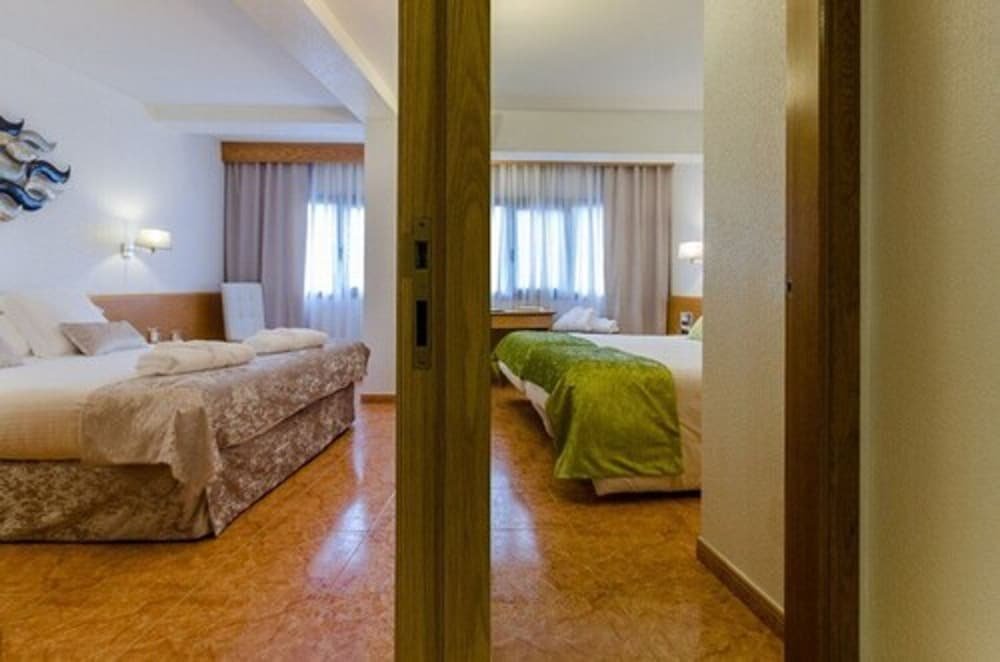 Фото Yomo Eureka