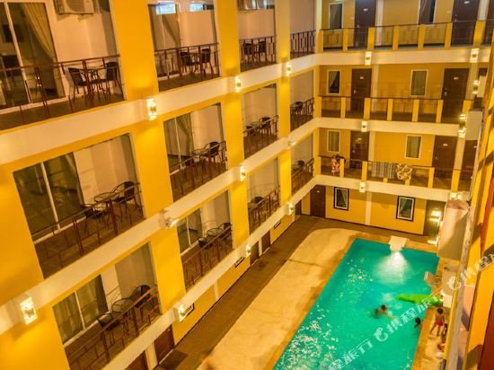 Фото Guyana Saikaew