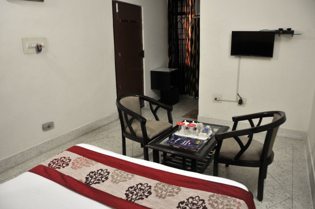 Фото Oyo 4103 Apartment Atithi Ashray