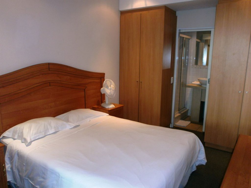 Фото Glaston House 206 Apartment