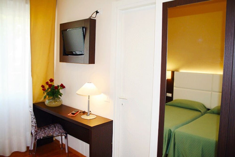 Фото Hotel Napoleon