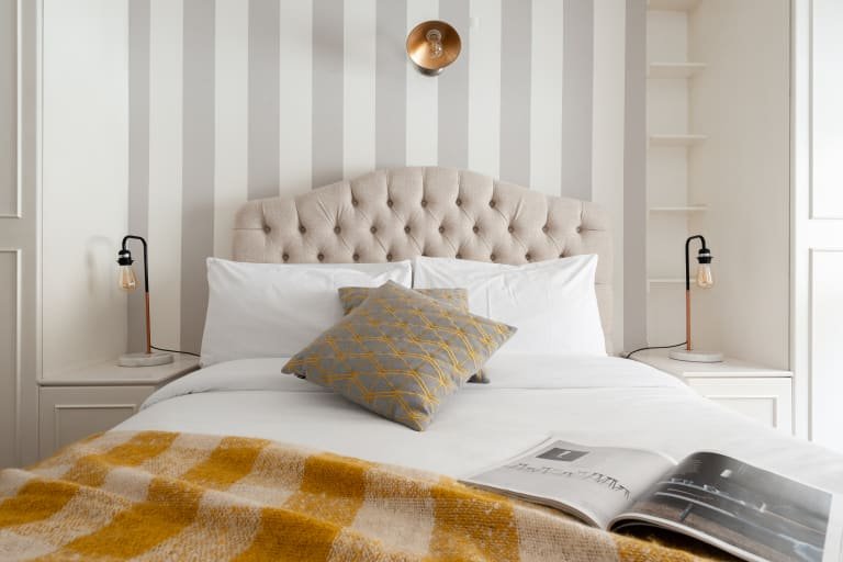 Фото The South Kensington Mews - Lovely & Bright 5bdr Kensington Mews