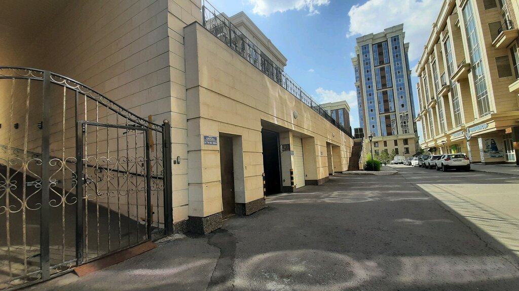 Parking lot Car Park, Astana, photo