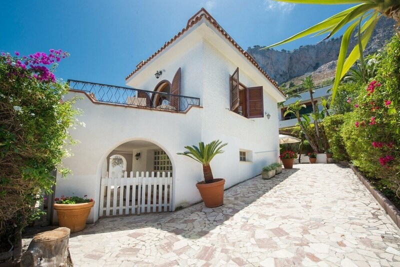 Гостиница Casa Gibigiana all'Addaura в Палермо