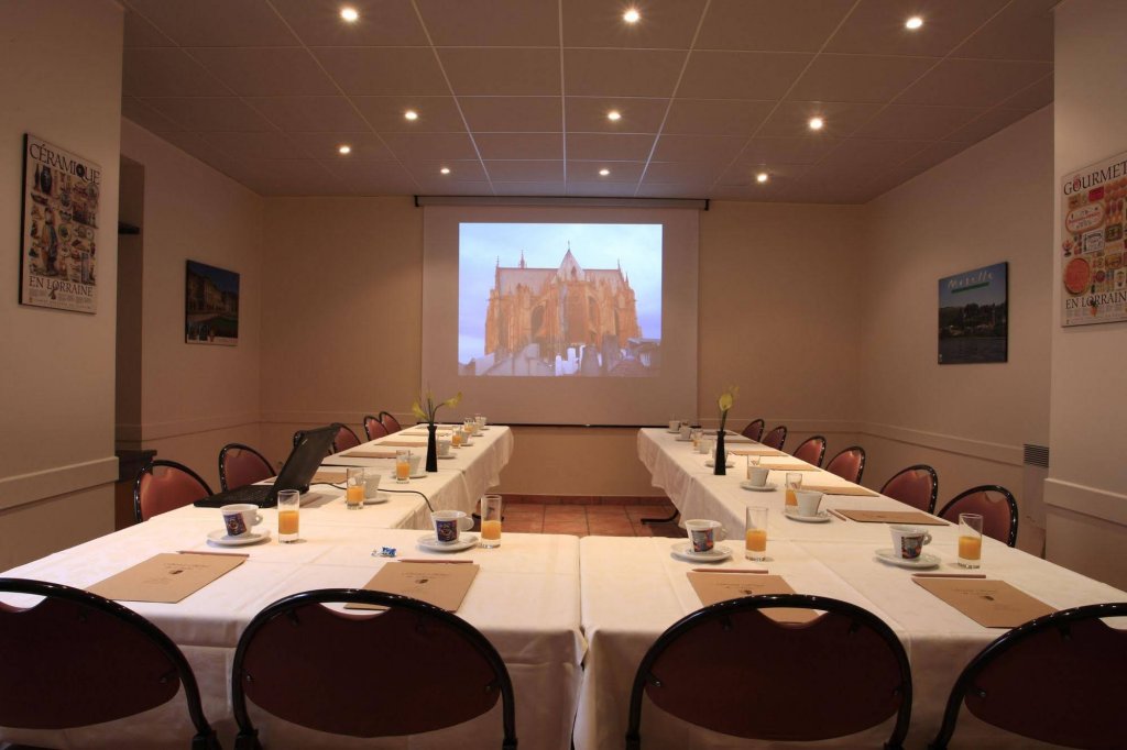 Фото Mercure Grand Hotel Metz Centre Cathédrale