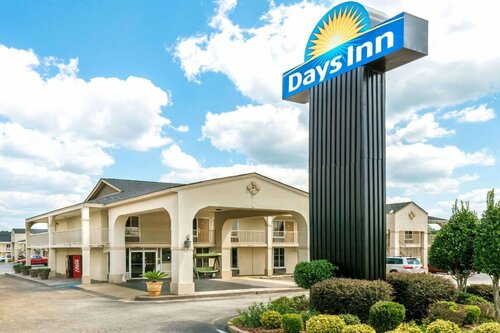 Гостиница Days Inn by Wyndham Shorter