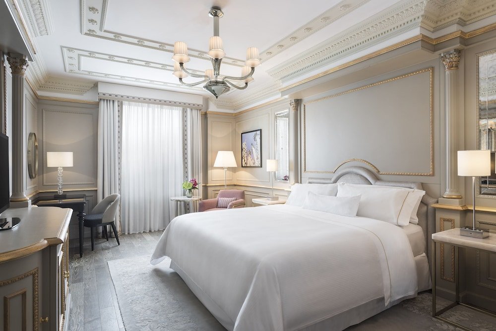 Фото The Westin Palace, Milan