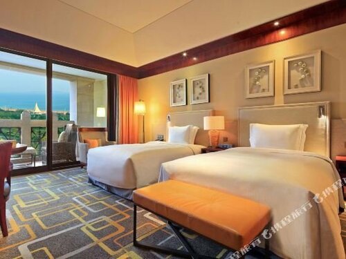 Внешний вид отеля Hilton Qingdao Golden Beach в Циндао, фото 5