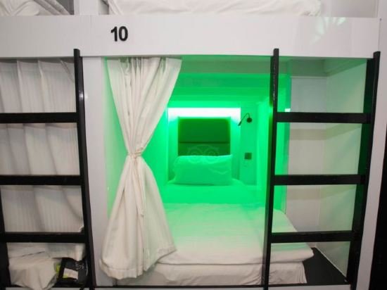 Фото Wink @ Mosque Street