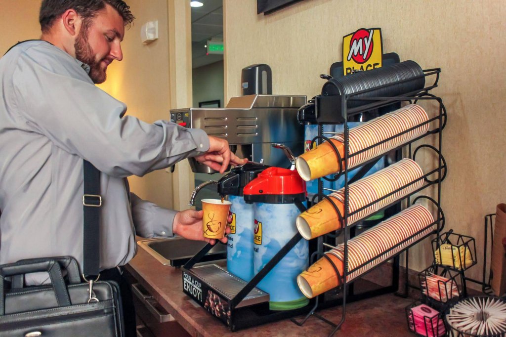 Фото My Place Hotel- Anchorage, Ak