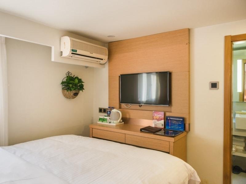 Фото Greentree Inn Beijing Houhai Express Hotel