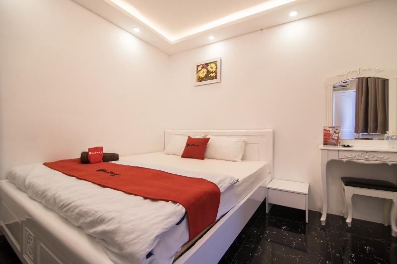 Фото The Phoenix 74 Hotel