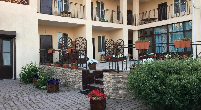 Фото отеля 3