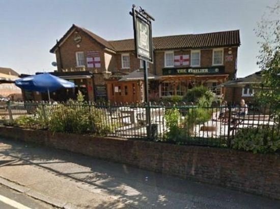 Фото The Fusilier Inn