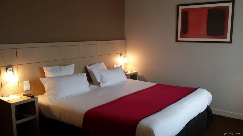 Фото Best Western Plus Vannes Centre-Ville