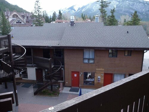 Гостиница Banff International Hostel