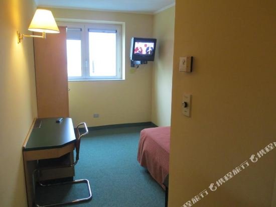 Фото Ginosi Arizona Hotel