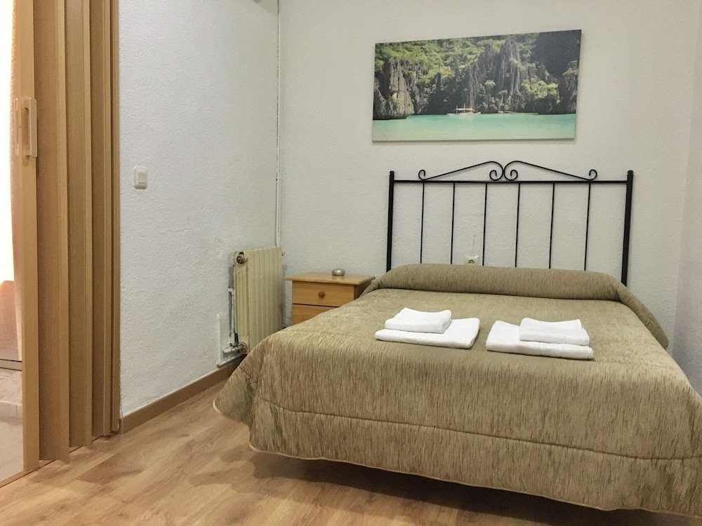 Фото Hostal Santa Bárbara