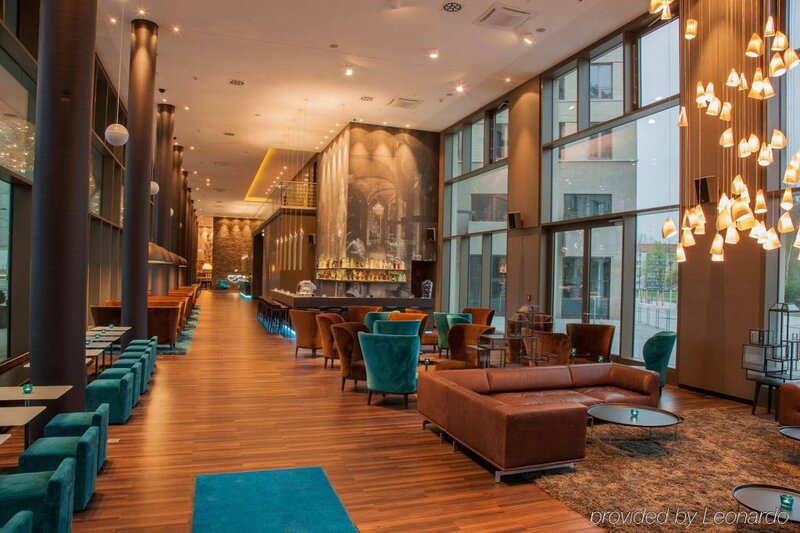 Гостиница Motel One Dresden Am Zwinger в Дрездене