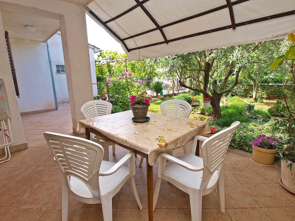 Фото Apartment 108