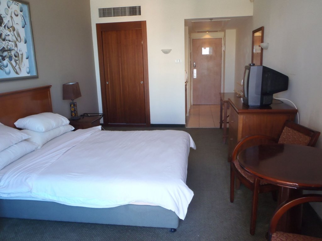 Фото Hof Hacarmel Apartments