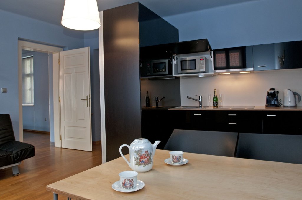 Фото Prague Castle Questenberk Apartments