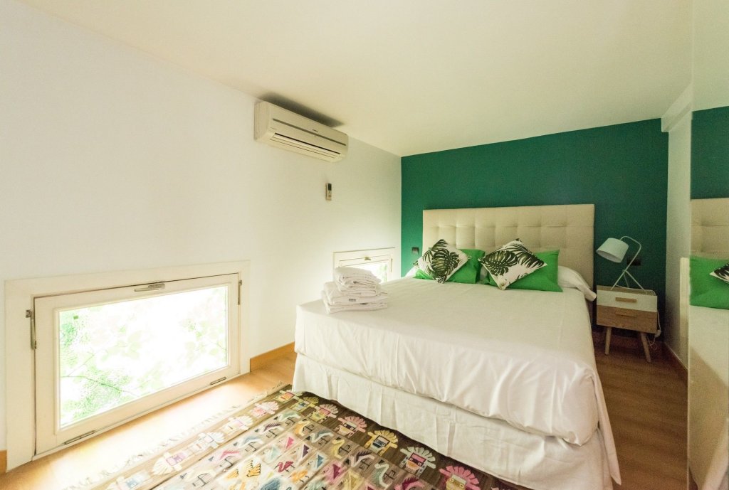 Фото Atocha Teatro Calderón City Center