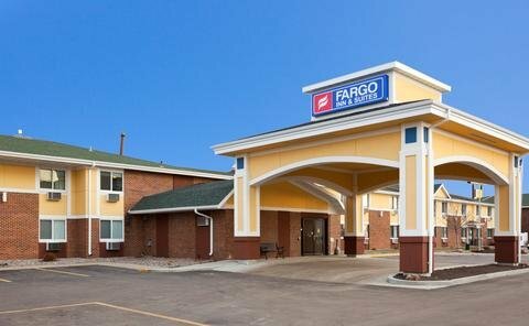 Гостиница Fargo Inn and Suites