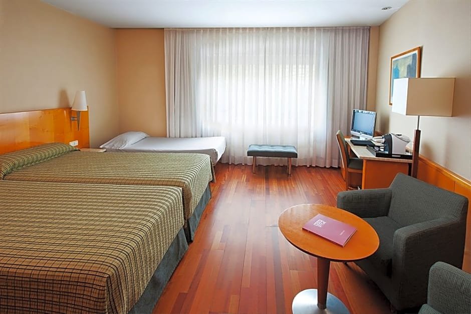 Фото Nh Madrid Ventas