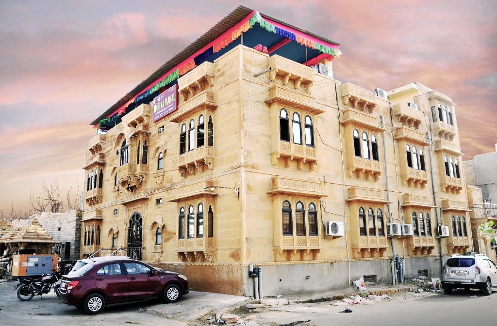 Фото Hotel Marina Mahal