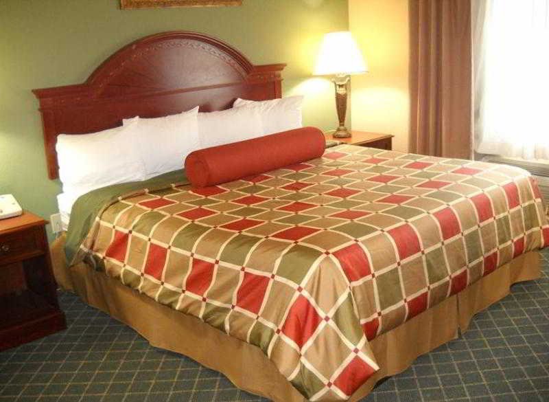 Фото Best Western Plus The Woodlands