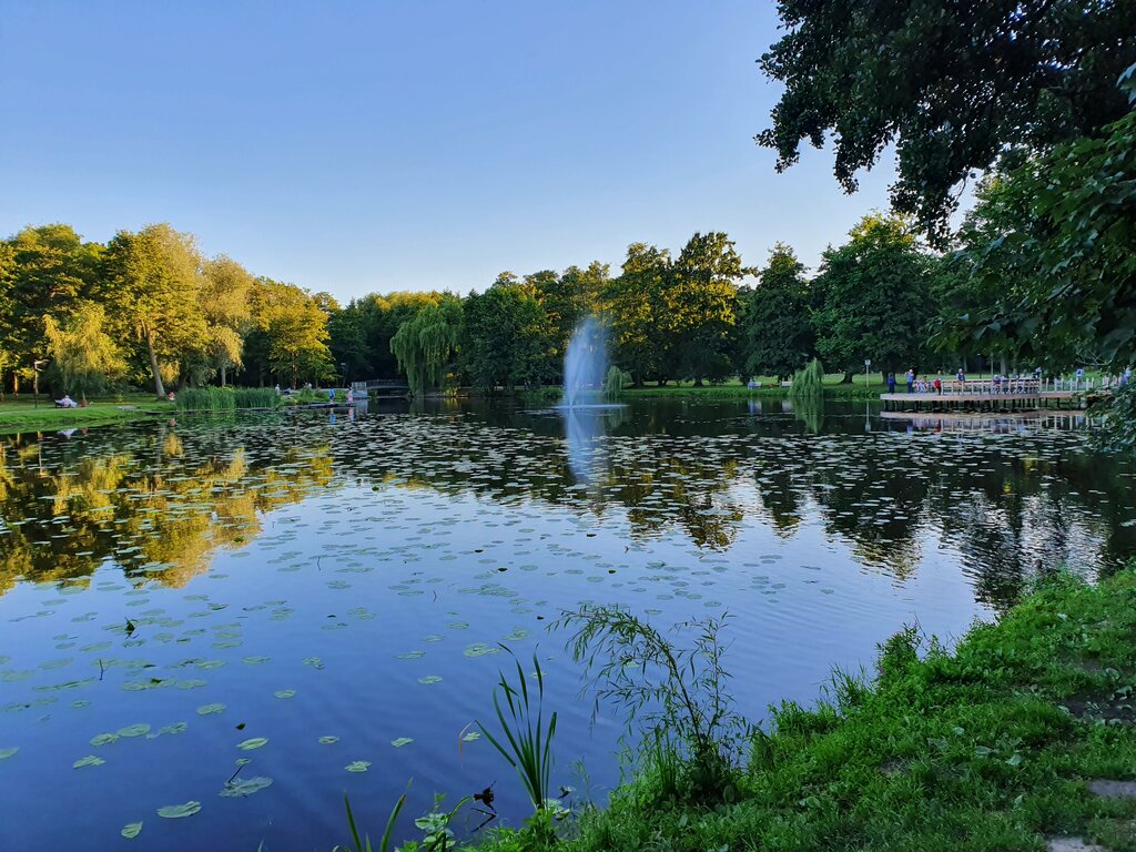 Fountain Плавучий фонтан, Zelenogradsk, photo