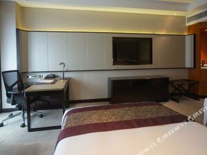 Гостиница Howard Johnson Jinyi Hotel Chongqing