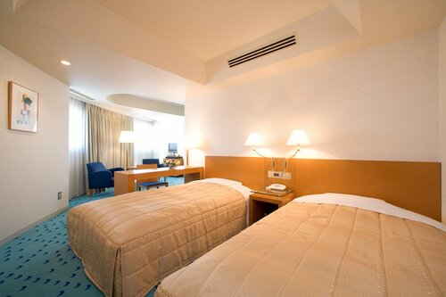 Гостиница R Hotel в Тибе