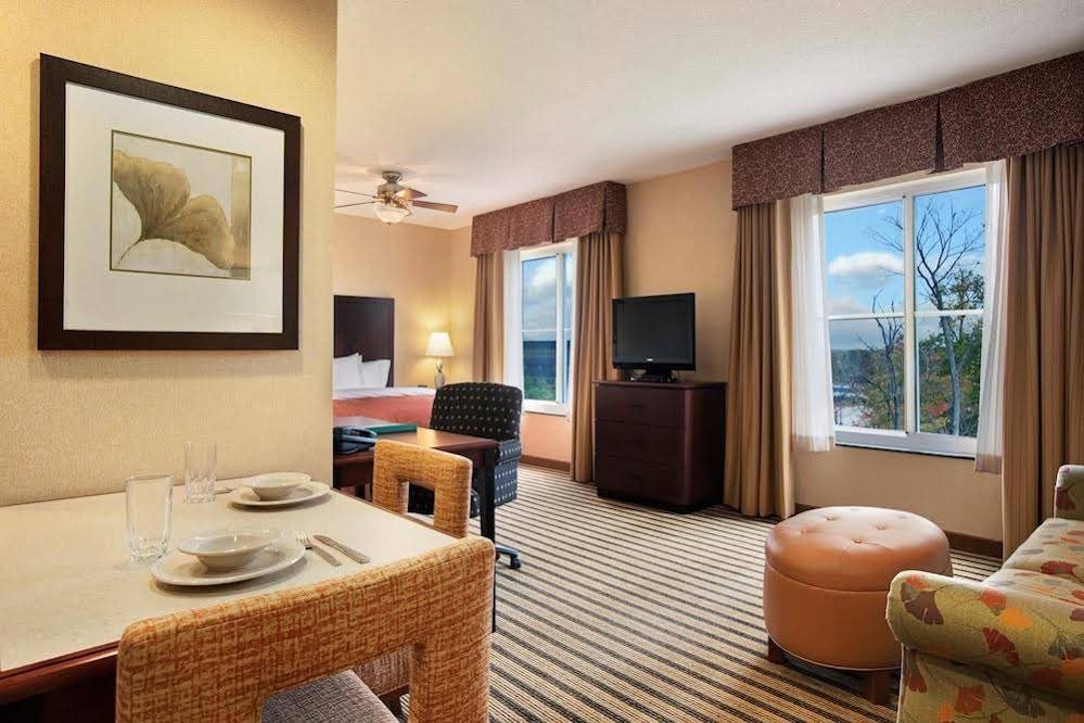 Фото Homewood Suites by Hilton Cleveland-Beachwood