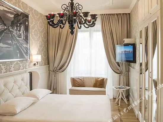 Фото Luxury Duomo Rooms