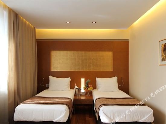 Фото Отель Достык