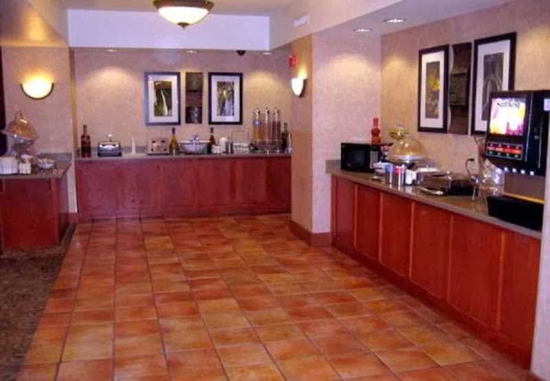 Фото Comfort Inn I-10 West at 51st Ave