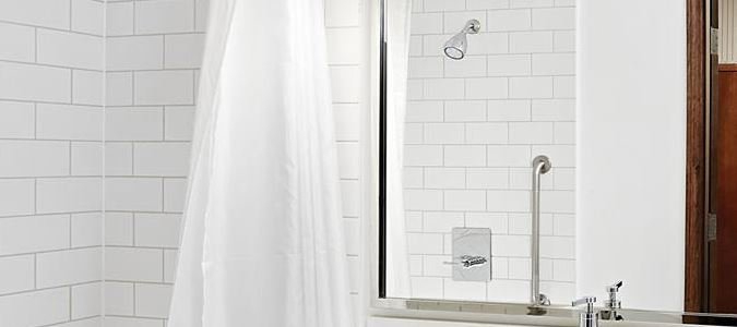 Фото Four Points by Sheraton Calgary Airport