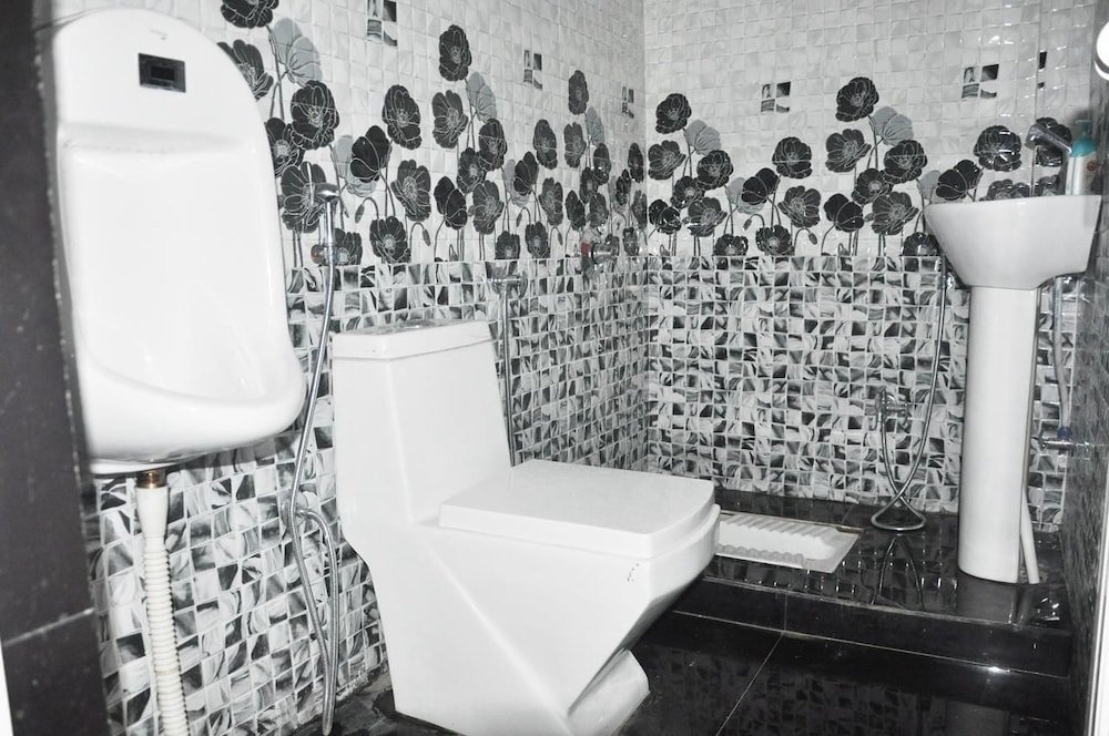 Фото Hotel Shalimar Palace