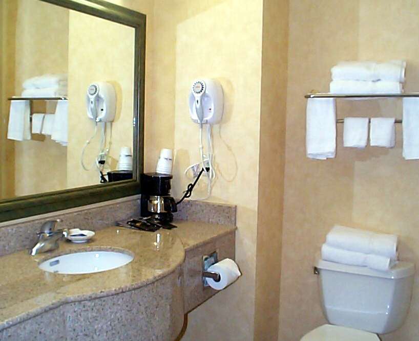 Фото Hampton Inn I-95 Stony Creek