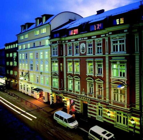 Внешний вид отеля Hotel Sailer в Инсбруке, фото 1