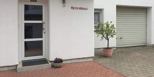 Жильё посуточно Ferienhaus Herrenhaus в Кастеллауне